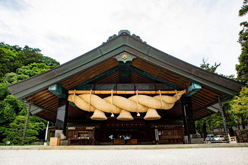 まじかよ神様 なかなか手荒な神々の遊び 幸せを与える前にえげつない不幸を 一人旅で出雲大社に行った男性が事故に遭い とんでもない展開に いまトピ