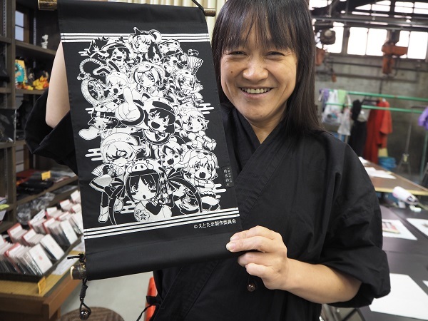 アニメが救った伝統工芸 京都でたったひとりの 女性アニメグッズ黒染め師 いまトピ