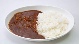 「無印の300円牛すじカレー美味すぎてどっかの具もほとんど入ってねえくせに1200円くらいするシャバいチェーン店の存在意義が消え失せた」→ネット民「無印のカレーはガチ」「CoCo壱ならそんな高くない」「ファミマのカレーが美味すぎ」