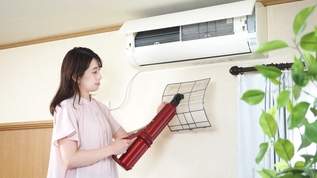 エアコンのフィルターを掃除したら室温が3℃上がった！？「数学的には上がってる」「けしからんエアコンだ」「掃除やめよ」とツッコミ殺到