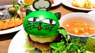 緑の猫バーガー!? 2PMのコラボカフェ「ZooPM CAFE」に行ってみた！
