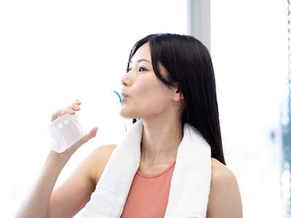 全然売ってないあのスポドリの炭酸、セブンで見つけた！→「炭酸！？初めて見た…！」「存在知らなかった」「ダイソーにもあります」「これ美味しい」「まじ神」