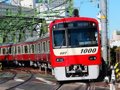 電車のココに乗るのは危険な理由→ネット民「本当怖い」「危険すぎる」「一番生存率が低い場所と聞いた」