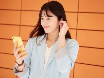 コレを待ってた！「無印からついに○○イヤホン出てる」1290円は安い→ネット民「うおおおお」「待ってそれ激アツ」「革命か何かかな？」「純正よりお手ごろだし気になるねぇ！！」（1）