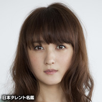 小松彩夏