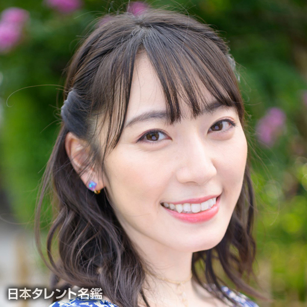 松井咲子