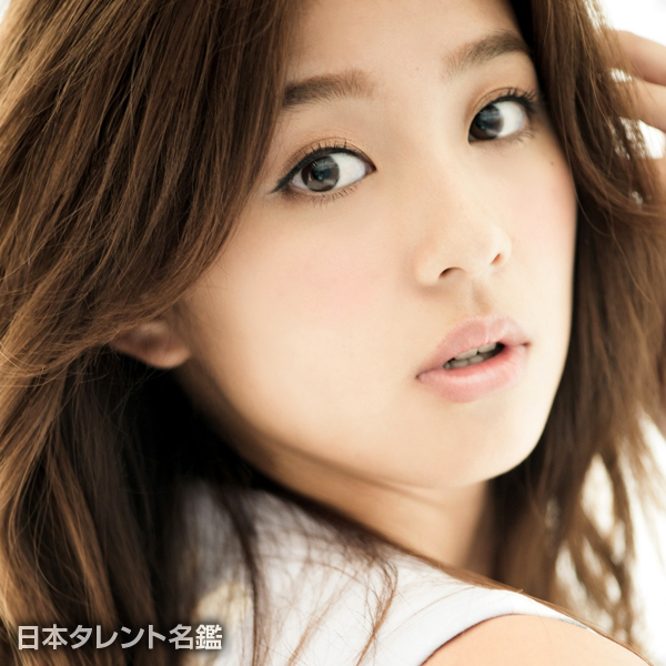 朝比奈彩