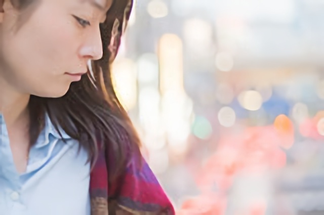 女性