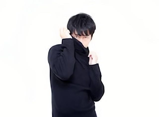 逃げる