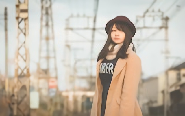 彼女
